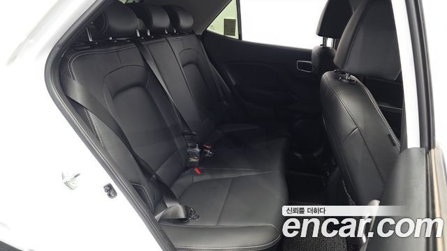 Hyundai Venue 2024 — photo 17