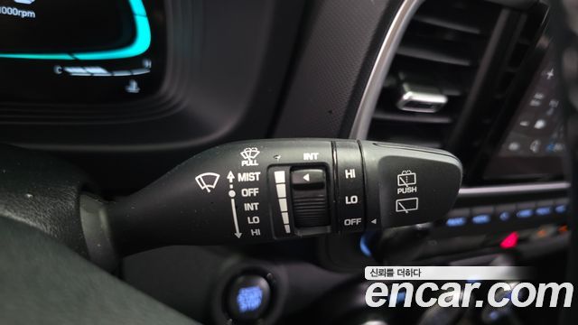 Hyundai Venue 2024 — photo 27