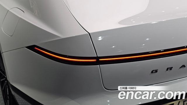 Hyundai Grandeur 2025 — photo 9
