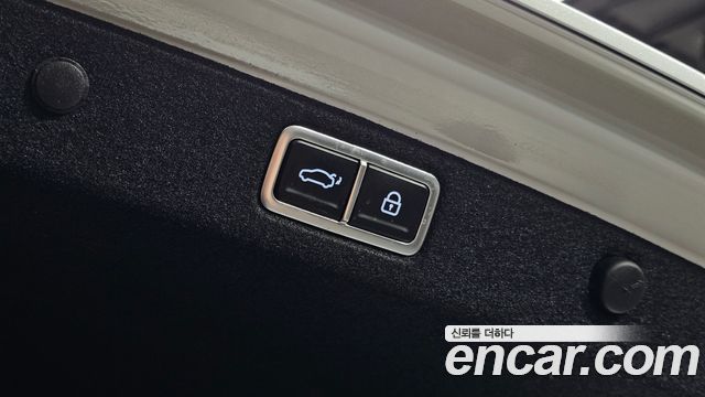 Hyundai Grandeur 2025 — photo 30
