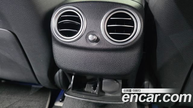 Mercedes-Benz E-Class 2020 — photo 31