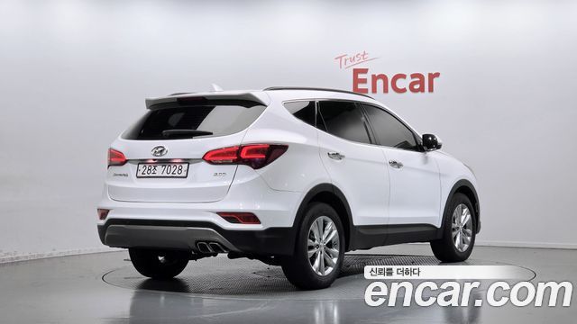 Hyundai Santafe 2018 — photo 2