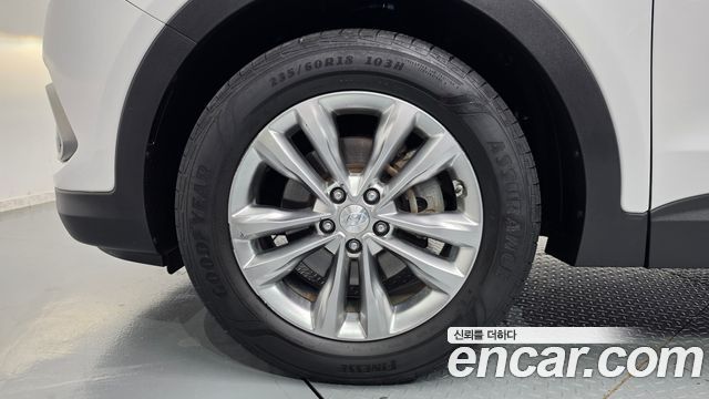 Hyundai Santafe 2018 — photo 5