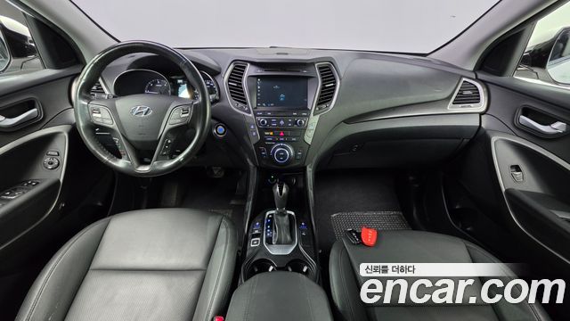 Hyundai Santafe 2018 — photo 10