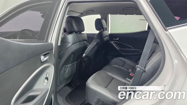 Hyundai Santafe 2018 — photo 17