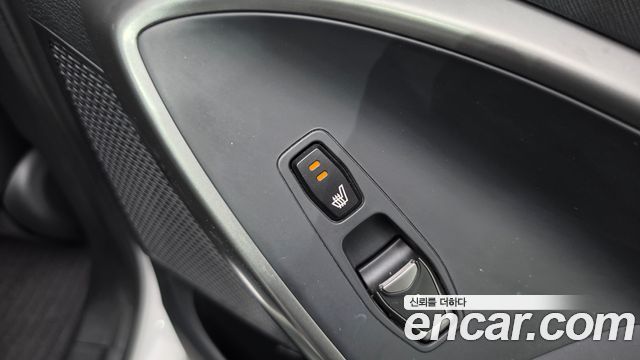 Hyundai Santafe 2018 — photo 27