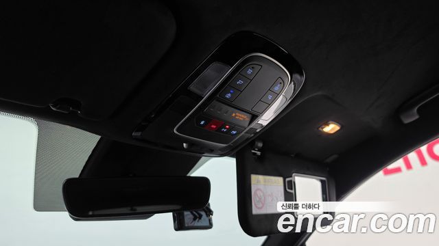 Hyundai Santafe 2022 — photo 22