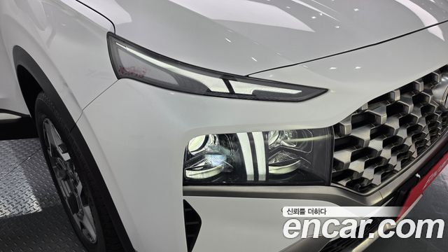 Hyundai Santafe 2022 — photo 8