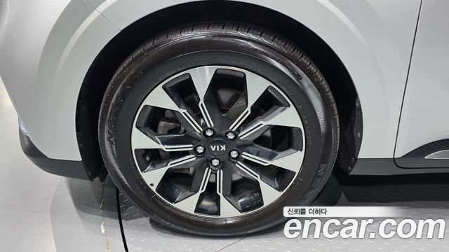 Kia Canival 2021 — photo 5