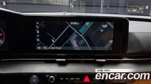 Kia Canival 2021 — photo 20