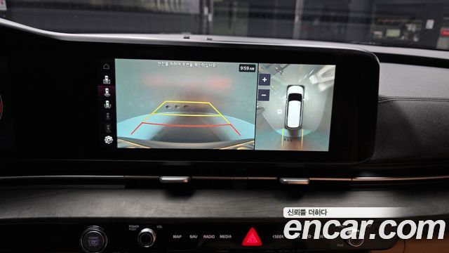 Kia Canival 2021 — photo 21