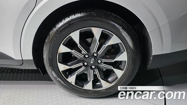Kia Canival 2021 — photo 7