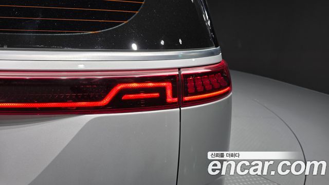 Kia Canival 2021 — photo 9