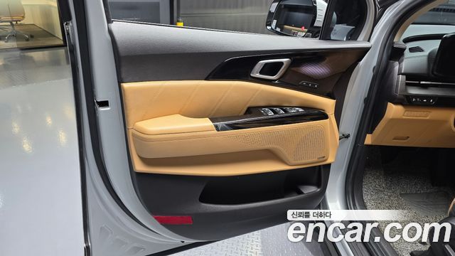 Kia Canival 2021 — photo 14