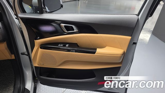 Kia Canival 2021 — photo 15
