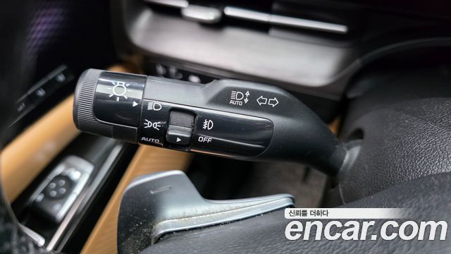 Kia Canival 2021 — photo 33