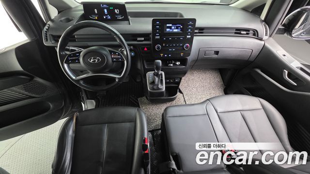 Hyundai Staria 2023 — photo 10
