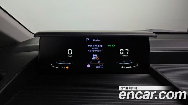 Hyundai Staria 2023 — photo 11