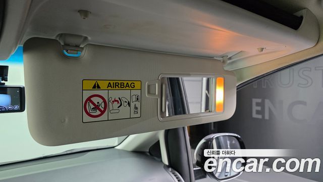 Hyundai Staria 2023 — photo 30