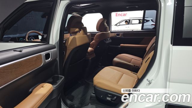 Hyundai Santafe 2025 — photo 17