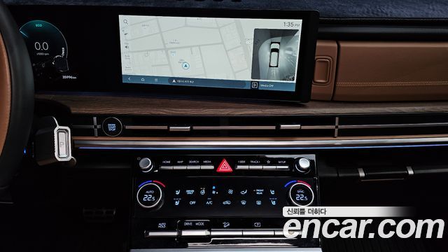Hyundai Santafe 2025 — photo 19
