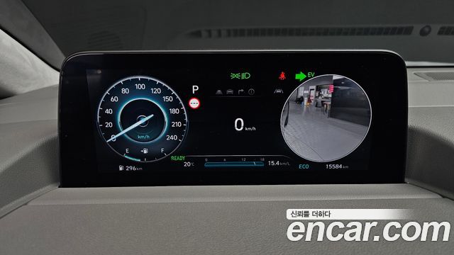 Hyundai Staria 2025 — photo 11