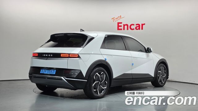 Hyundai Ioniq5 2023 — photo 2