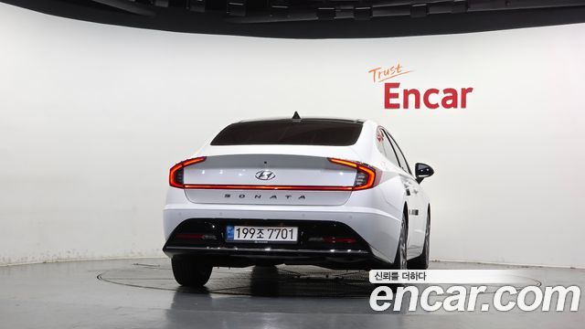 Hyundai Sonata 2022 — photo 4