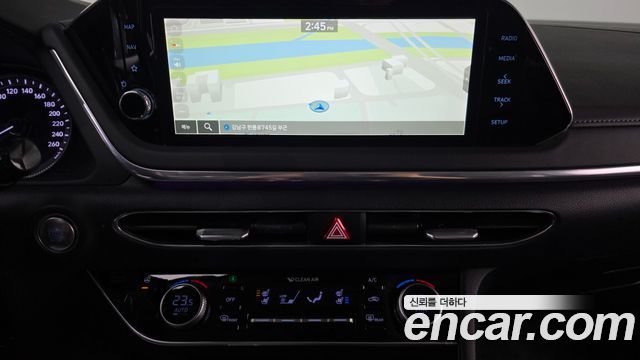 Hyundai Sonata 2022 — photo 14
