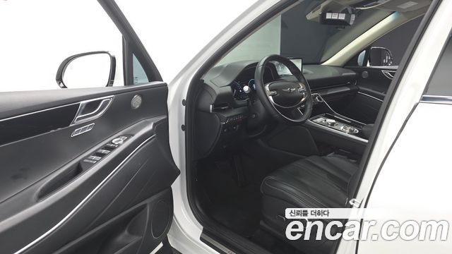 Genesis GV80 2023 — photo 13