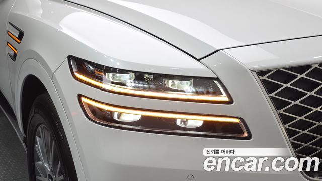 Genesis GV80 2023 — photo 8