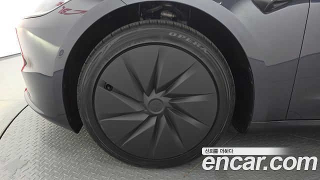 Tesla Model 3 2026 — photo 5