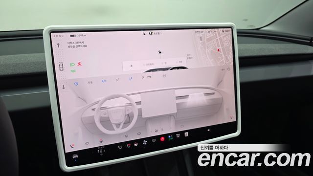 Tesla Model 3 2026 — photo 22
