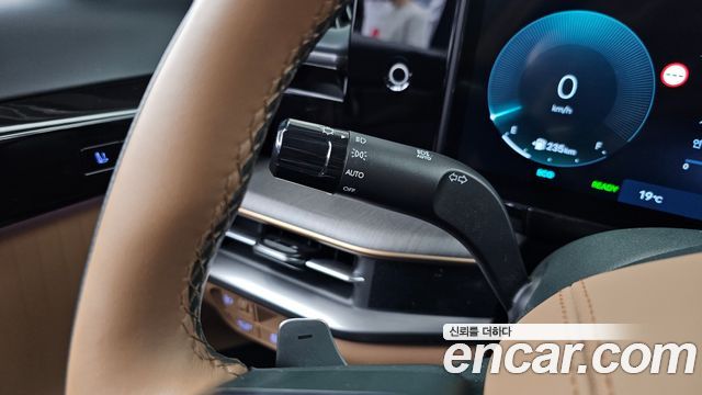 Hyundai Grandeur 2025 — photo 35