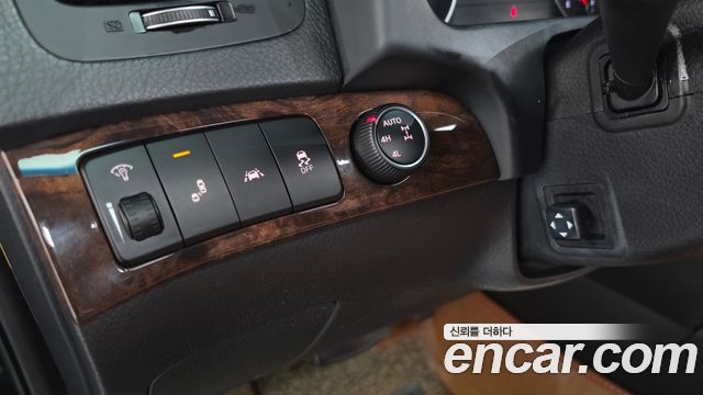 Kia Mohave 2018 — photo 21