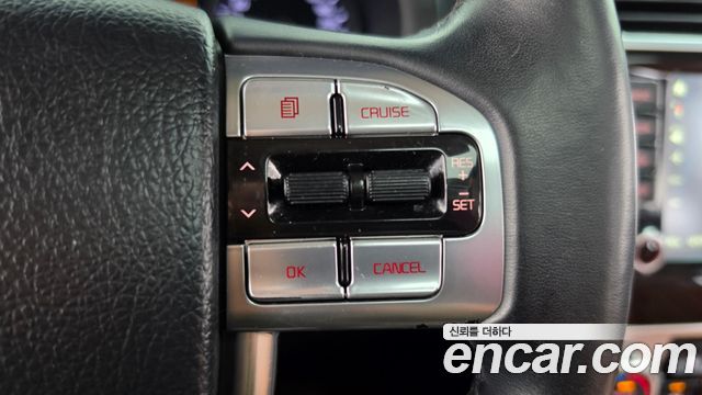 Kia Mohave 2018 — photo 32