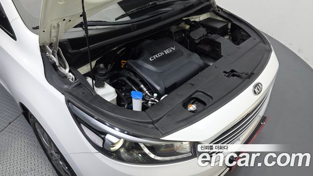 Kia Canival 2016 — photo 6
