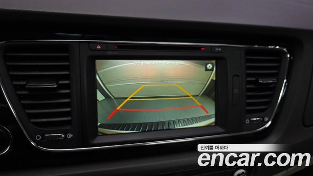 Kia Canival 2016 — photo 15