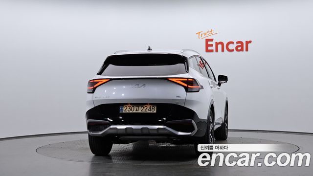 Kia Sportage 2023 — photo 4