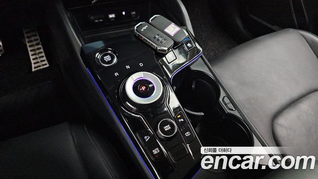 Kia Sportage 2023 — photo 12
