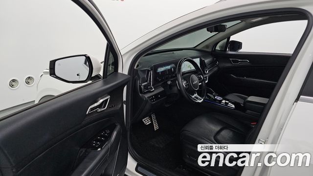 Kia Sportage 2023 — photo 13