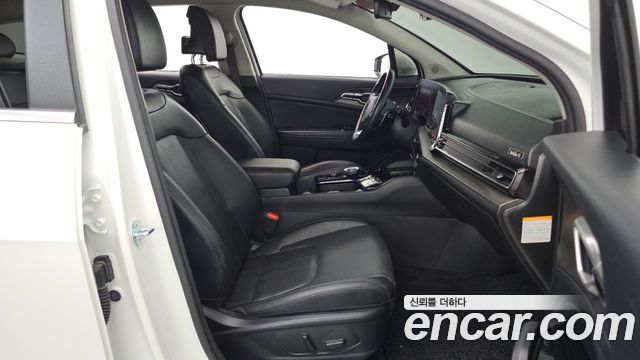 Kia Sportage 2023 — photo 17