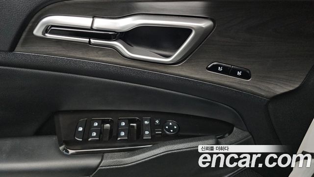 Kia Sportage 2023 — photo 25