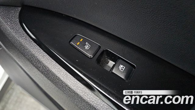 Kia Sportage 2023 — photo 32