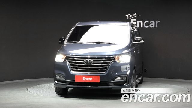 Hyundai Starex 2019 — photo 3
