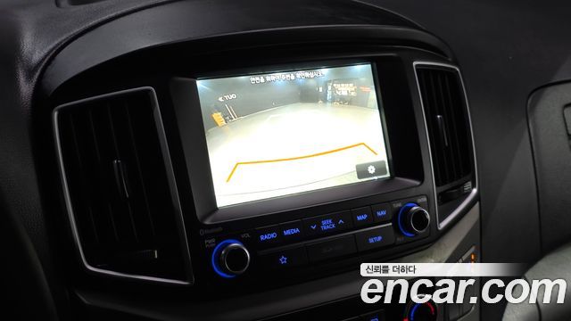 Hyundai Starex 2019 — photo 14