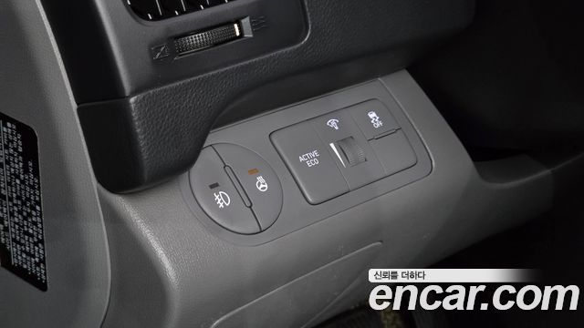 Hyundai Starex 2019 — photo 15
