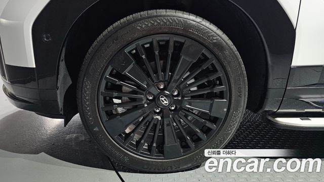 Hyundai Santafe 2025 — photo 5