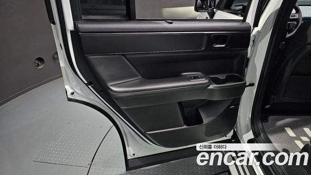 Hyundai Santafe 2025 — photo 15