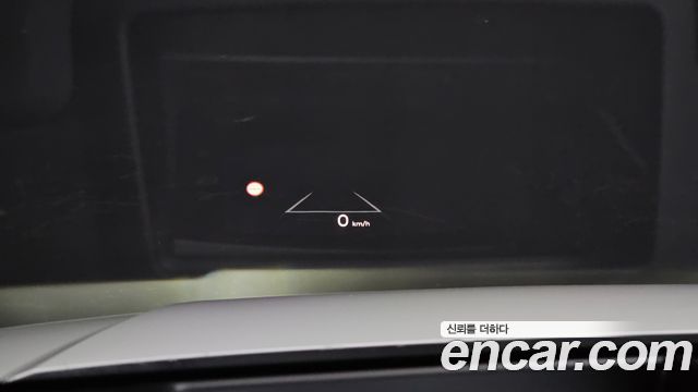Hyundai Santafe 2025 — photo 28